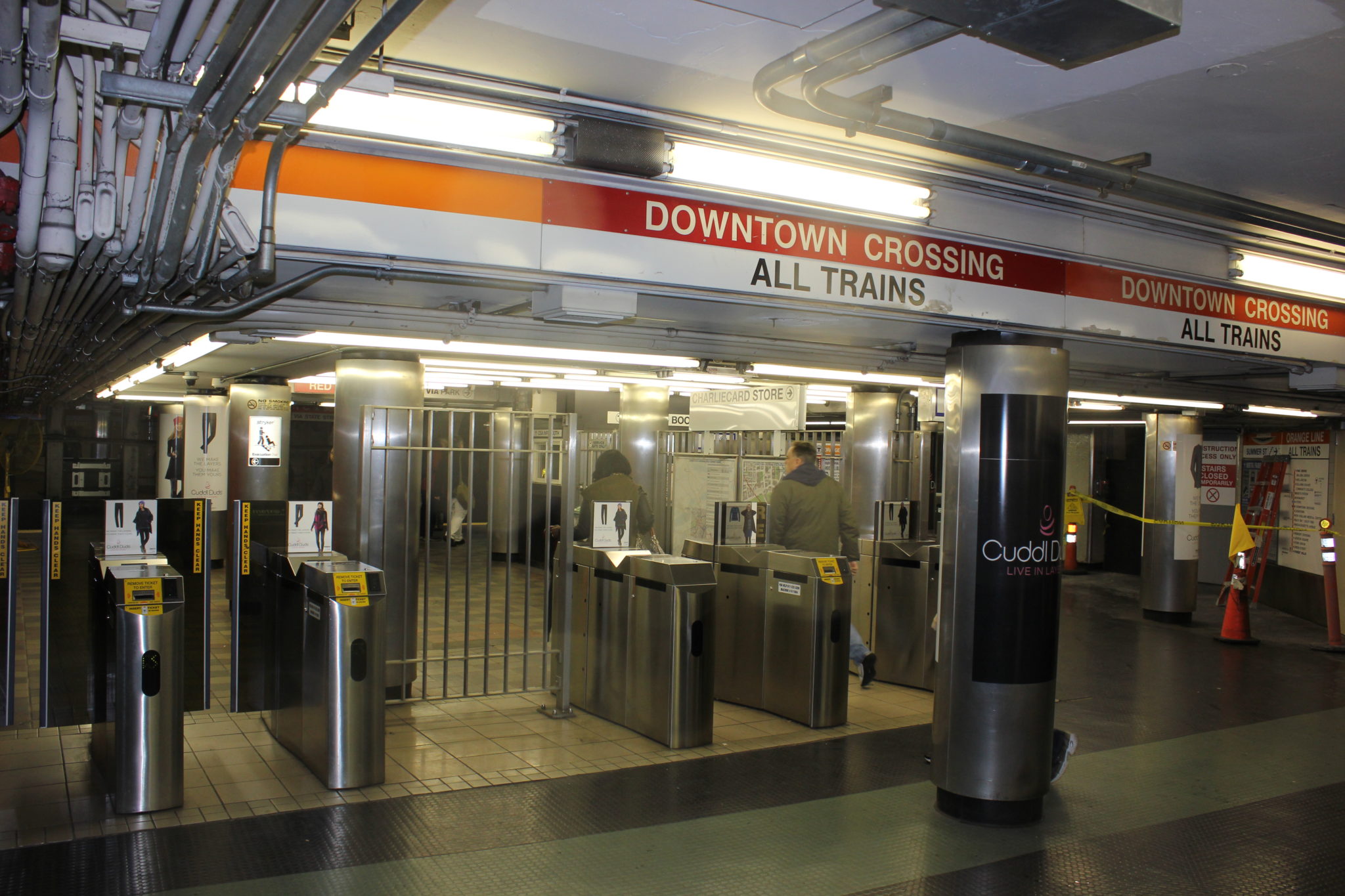 MBTADowntownCrossing_entrance